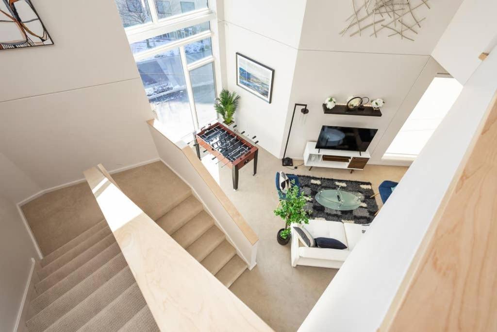 Upscale 3Br Penthouse By Cozysuites Indianapolis Bagian luar foto